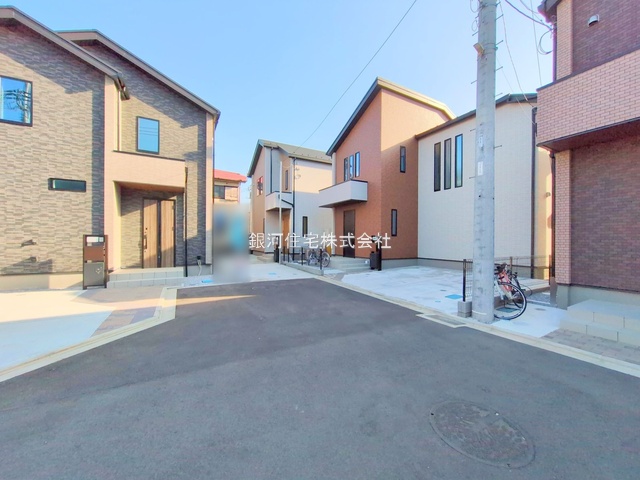 G00351432 神奈川県相模原市緑区下九沢 中古一戸建て 3680万円 土地面積120.92m² (約36.57坪) 建物面積96.04m² (約29.05坪) 間取り３ＬＤＫ 築年月2024年04月(築1年)【外観3】