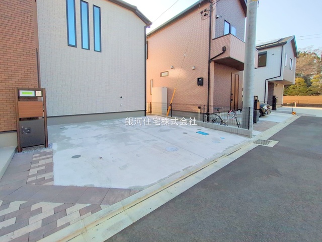 G00351432 神奈川県相模原市緑区下九沢 中古一戸建て 3680万円 土地面積120.92m² (約36.57坪) 建物面積96.04m² (約29.05坪) 間取り３ＬＤＫ 築年月2024年04月(築1年)【外観15】