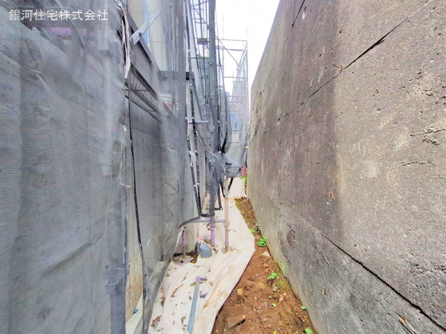 G00356944 神奈川県横浜市港北区篠原町 新築一戸建て 6580万円 土地面積118.79m² (約35.93坪) 建物面積99.00m² (約29.94坪) 築年月2025年06月【外観9】