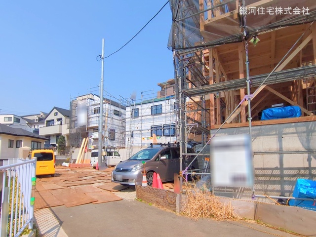 G00356944 神奈川県横浜市港北区篠原町 新築一戸建て 6580万円 土地面積118.79m² (約35.93坪) 建物面積99.00m² (約29.94坪) 築年月2025年06月【外観18】