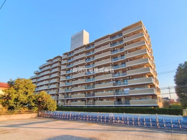 G00363377 埼玉県狭山市富士見１丁目 中古マンション 1390万円 専有面積73.99m² (約22.38坪) 間取り３ＬＤＫ 所在階1階 築年月1991年01月(築34年)【外観8】