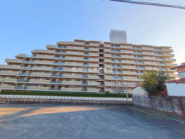 G00363377 埼玉県狭山市富士見１丁目 中古マンション 1390万円 専有面積73.99m² (約22.38坪) 間取り３ＬＤＫ 所在階1階 築年月1991年01月(築34年)【外観9】