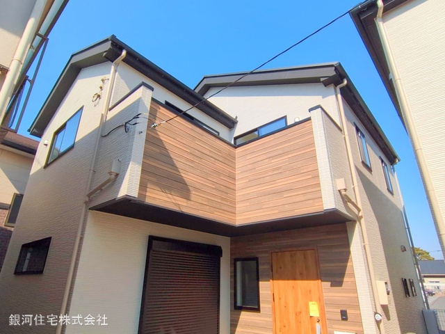 G00367838 埼玉県上尾市柏座３丁目 新築一戸建て 4099万円 土地面積138.77m² (約41.97坪) 建物面積94.40m² (約28.55坪) 間取り３ＬＤＫ 築年月2025年01月(築１年以内)【外観14】