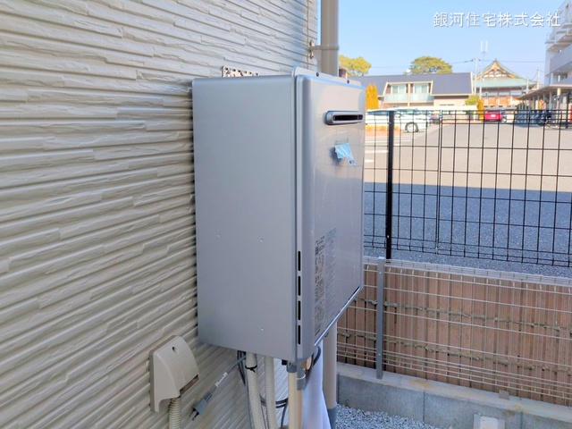 G00367838 埼玉県上尾市柏座３丁目 新築一戸建て 4099万円 土地面積138.77m² (約41.97坪) 建物面積94.40m² (約28.55坪) 間取り３ＬＤＫ 築年月2025年01月(築１年以内)【外観18】