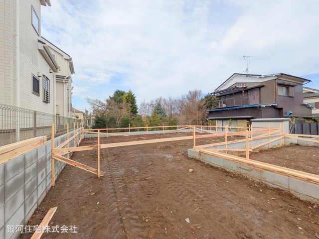 G00367846 東京都西東京市向台町４丁目 新築一戸建て 7090万円 土地面積159.49m² (約48.24坪) 建物面積104.74m² (約31.68坪) 間取り３ＳＬＤＫ 築年月2025年04月【外観4】