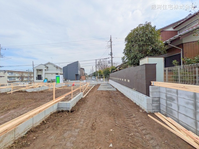G00367846 東京都西東京市向台町４丁目 新築一戸建て 7090万円 土地面積159.49m² (約48.24坪) 建物面積104.74m² (約31.68坪) 間取り３ＳＬＤＫ 築年月2025年04月【外観11】