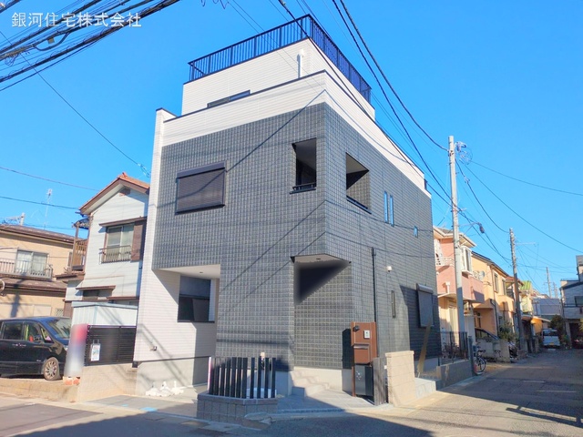 G00367930 埼玉県川口市大字安行領根岸 新築一戸建て 5190万円 土地面積77.70m² (約23.50坪) 建物面積137.03m² (約41.45坪) 間取り３ＳＬＤＫ 築年月2024年12月(築１年以内)【外観11】