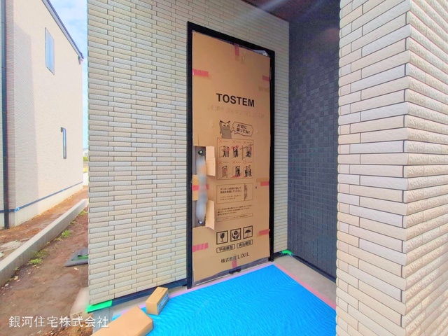 G00369460 神奈川県綾瀬市深谷中２丁目 新築一戸建て 4480万円 土地面積151.41m² (約45.80坪) 建物面積102.26m² (約30.93坪) 間取り４ＬＤＫ 築年月2025年05月【外観7】