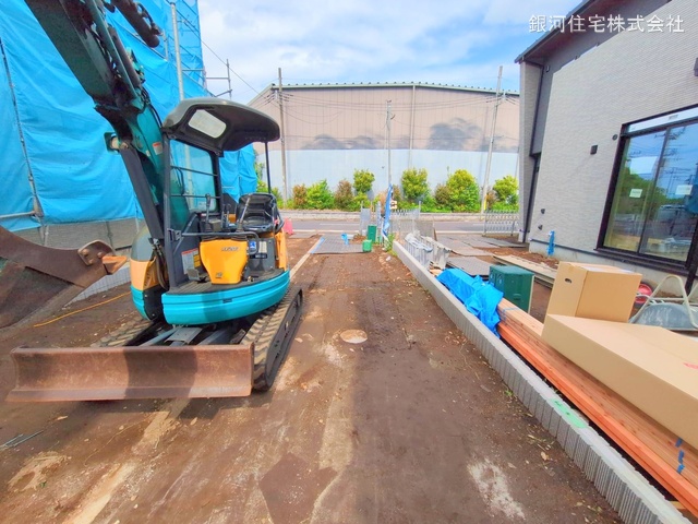 G00369460 神奈川県綾瀬市深谷中２丁目 新築一戸建て 4480万円 土地面積151.41m² (約45.80坪) 建物面積102.26m² (約30.93坪) 間取り４ＬＤＫ 築年月2025年05月【外観9】