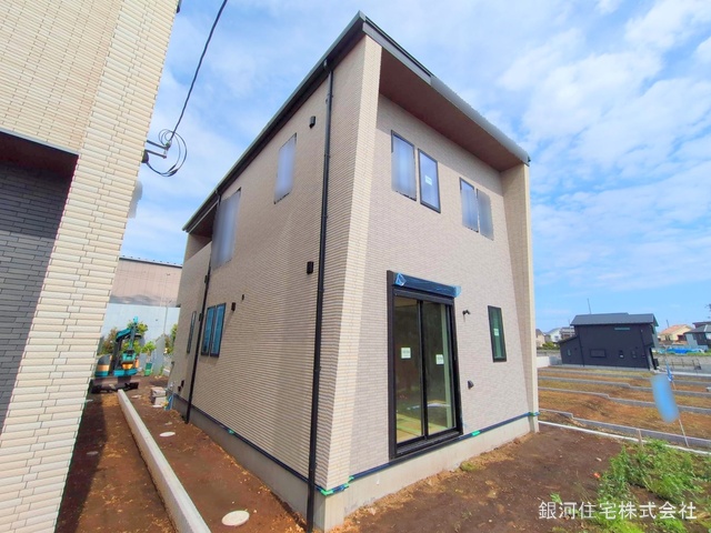 G00369460 神奈川県綾瀬市深谷中２丁目 新築一戸建て 4480万円 土地面積151.41m² (約45.80坪) 建物面積102.26m² (約30.93坪) 間取り４ＬＤＫ 築年月2025年05月【外観17】