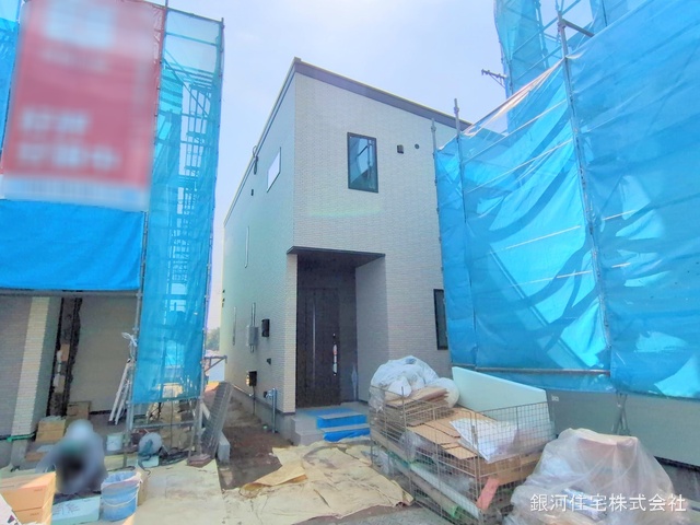 G00369461 神奈川県綾瀬市深谷中２丁目 新築一戸建て 4530万円 土地面積156.50m² (約47.34坪) 建物面積96.88m² (約29.30坪) 間取り３ＬＤＫ 築年月2025年05月【外観4】