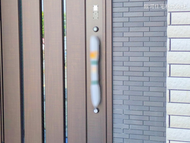 G00369461 神奈川県綾瀬市深谷中２丁目 新築一戸建て 4530万円 土地面積156.50m² (約47.34坪) 建物面積96.88m² (約29.30坪) 間取り３ＬＤＫ 築年月2025年05月【外観8】
