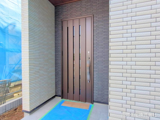 G00369461 神奈川県綾瀬市深谷中２丁目 新築一戸建て 4530万円 土地面積156.50m² (約47.34坪) 建物面積96.88m² (約29.30坪) 間取り３ＬＤＫ 築年月2025年05月【外観9】