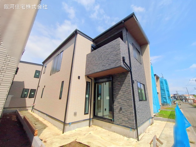 G00369464 神奈川県綾瀬市深谷中２丁目 新築一戸建て 4530万円 土地面積158.16m² (約47.84坪) 建物面積101.77m² (約30.78坪) 間取り３ＬＤＫ 築年月2025年05月【外観16】