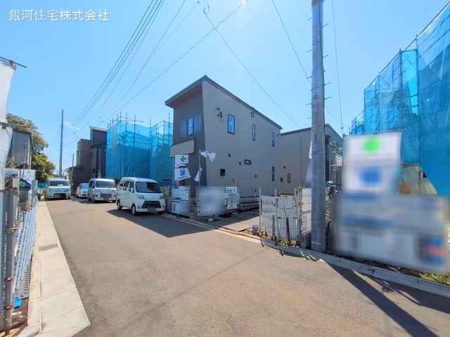 G00369470 神奈川県綾瀬市深谷中２丁目 新築一戸建て 4280万円 土地面積150.47m² (約45.51坪) 建物面積101.22m² (約30.61坪) 間取り３ＬＤＫ 築年月2025年05月【外観6】