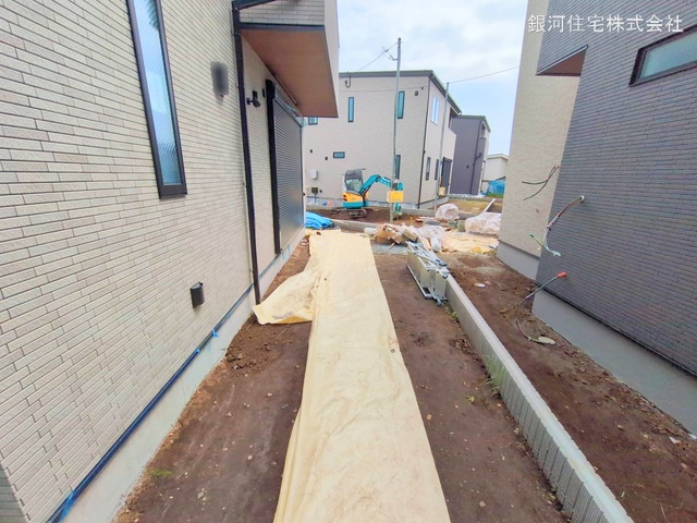 G00369472 神奈川県綾瀬市深谷中２丁目 新築一戸建て 4780万円 土地面積153.79m² (約46.52坪) 建物面積101.02m² (約30.55坪) 間取り４ＬＤＫ 築年月2025年05月【外観9】
