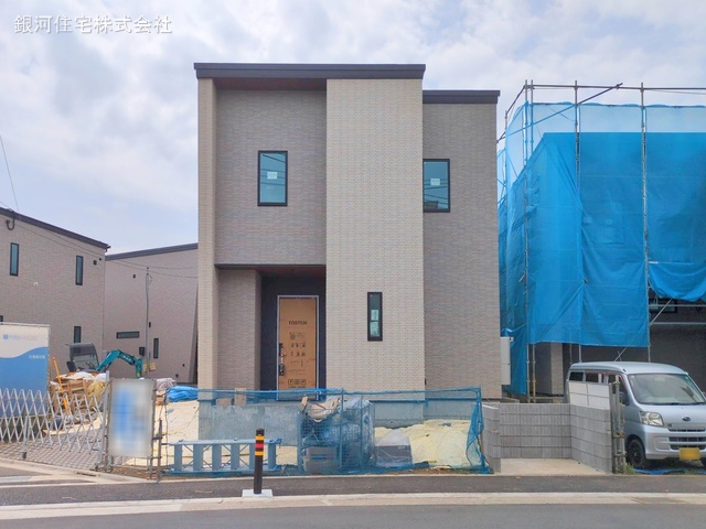 G00369472 神奈川県綾瀬市深谷中２丁目 新築一戸建て 4780万円 土地面積153.79m² (約46.52坪) 建物面積101.02m² (約30.55坪) 間取り４ＬＤＫ 築年月2025年05月【外観13】
