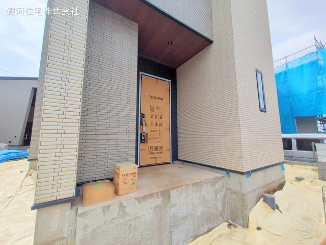 G00369472 神奈川県綾瀬市深谷中２丁目 新築一戸建て 4780万円 土地面積153.79m² (約46.52坪) 建物面積101.02m² (約30.55坪) 間取り４ＬＤＫ 築年月2025年05月【外観16】