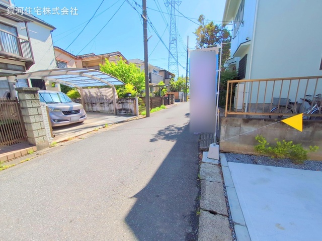 G00370109 埼玉県草加市氷川町 新築一戸建て 4799万円 土地面積100.53m² (約30.41坪) 建物面積101.96m² (約30.84坪) 間取り３ＬＤＫ 築年月2024年12月(築１年以内)【外観14】