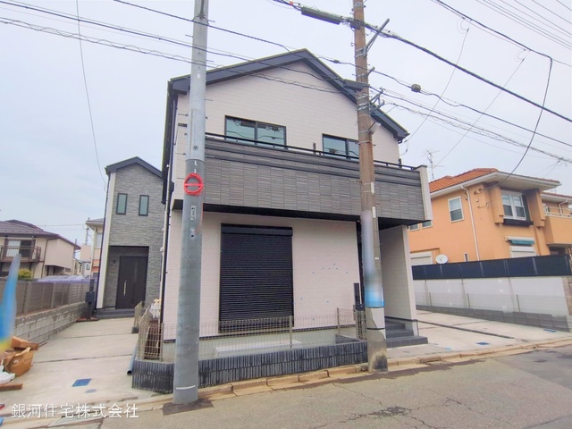 G00371480 千葉県市川市菅野４丁目 新築一戸建て 6790万円 土地面積92.83m² (約28.08坪) 建物面積90.25m² (約27.30坪) 間取り４ＬＤＫ 築年月2025年04月(築１年以内)【外観2】