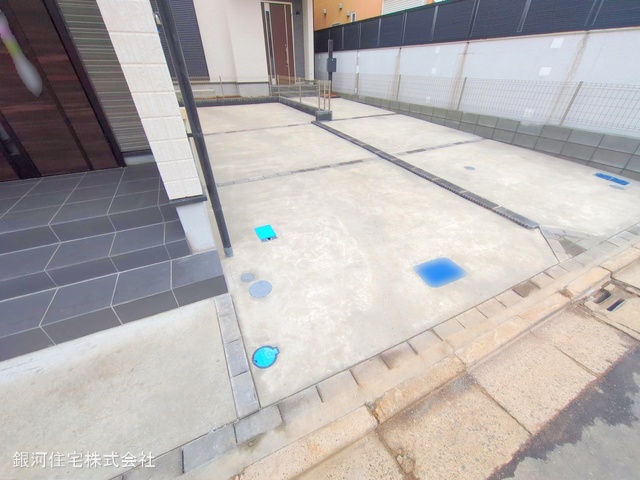 G00371480 千葉県市川市菅野４丁目 新築一戸建て 6790万円 土地面積92.83m² (約28.08坪) 建物面積90.25m² (約27.30坪) 間取り４ＬＤＫ 築年月2025年04月(築１年以内)【外観4】