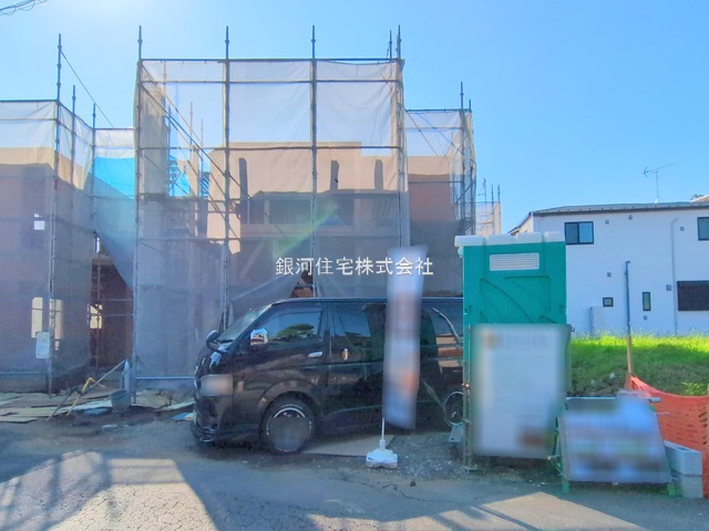 G00375772 千葉県習志野市藤崎２丁目 新築一戸建て 5290万円 土地面積110.00m² (約33.27坪) 建物面積97.40m² (約29.46坪) 間取り３ＳＬＤＫ 築年月2025年08月【外観2】