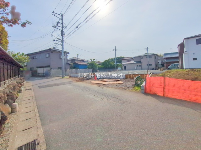 G00375772 千葉県習志野市藤崎２丁目 新築一戸建て 5290万円 土地面積110.00m² (約33.27坪) 建物面積97.40m² (約29.46坪) 間取り３ＳＬＤＫ 築年月2025年08月【外観6】