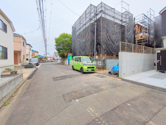 G00375784 東京都町田市成瀬台１丁目 新築一戸建て 4699万円 土地面積120.04m² (約36.31坪) 建物面積107.64m² (約32.56坪) 間取り４ＬＤＫ 築年月2025年07月【外観9】