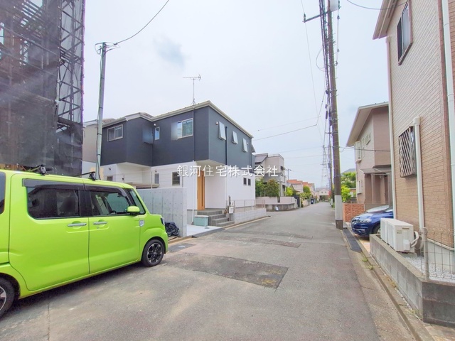 G00375784 東京都町田市成瀬台１丁目 新築一戸建て 4699万円 土地面積120.04m² (約36.31坪) 建物面積107.64m² (約32.56坪) 間取り４ＬＤＫ 築年月2025年07月【外観12】