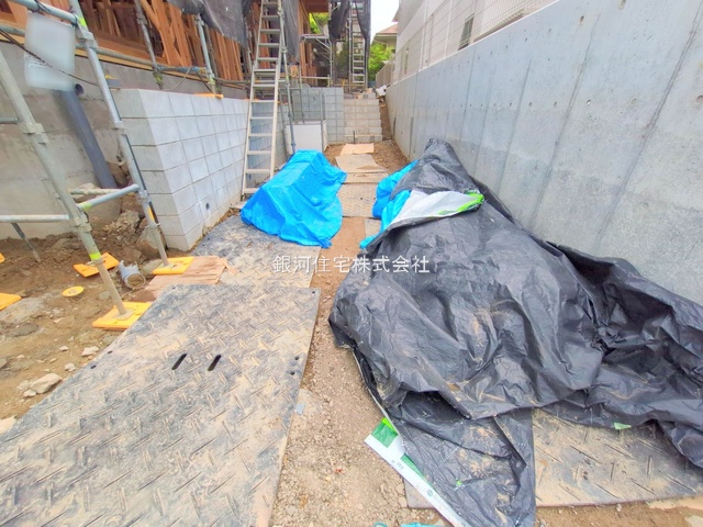 G00375784 東京都町田市成瀬台１丁目 新築一戸建て 4699万円 土地面積120.04m² (約36.31坪) 建物面積107.64m² (約32.56坪) 間取り４ＬＤＫ 築年月2025年07月【外観13】