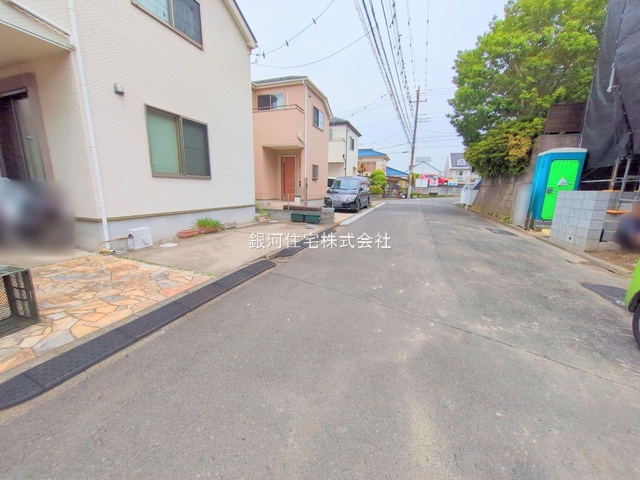 G00375784 東京都町田市成瀬台１丁目 新築一戸建て 4699万円 土地面積120.04m² (約36.31坪) 建物面積107.64m² (約32.56坪) 間取り４ＬＤＫ 築年月2025年07月【外観15】