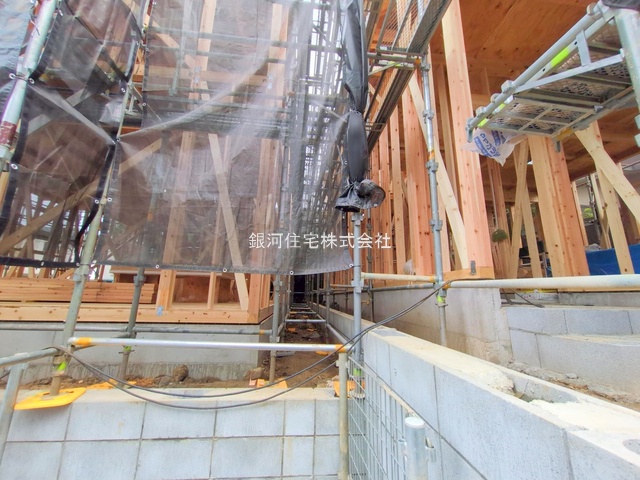 G00375784 東京都町田市成瀬台１丁目 新築一戸建て 4699万円 土地面積120.04m² (約36.31坪) 建物面積107.64m² (約32.56坪) 間取り４ＬＤＫ 築年月2025年07月【外観17】