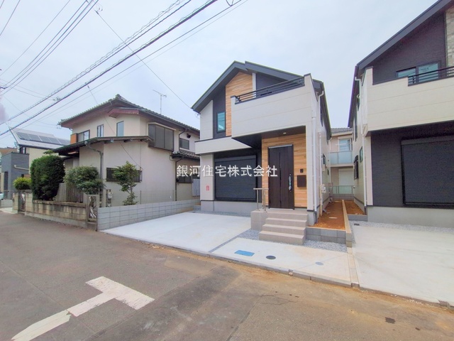 G00375804 東京都西東京市新町５丁目 新築一戸建て 7199万円 土地面積119.59m² (約36.17坪) 建物面積105.08m² (約31.78坪) 間取り３ＬＤＫ 築年月2025年05月(築１年以内)【外観2】