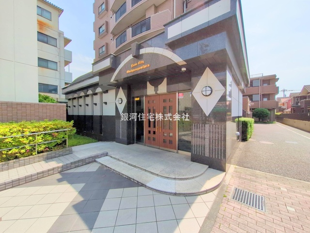 G00375805 神奈川県相模原市南区相模台２丁目 中古マンション 3399万円 専有面積66.96m² (約20.25坪) 間取り３ＬＤＫ 所在階2階 築年月1998年08月(築26年)【外観10】
