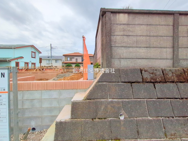 G00375810 東京都八王子市めじろ台１丁目 新築一戸建て 6390万円 土地面積283.00m² (約85.60坪) 建物面積107.78m² (約32.60坪) 間取り４ＬＤＫ 築年月2025年09月【外観14】