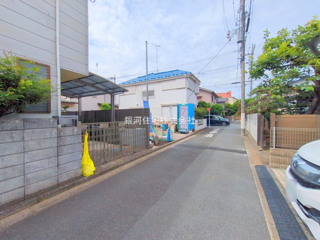 G00375813 東京都立川市栄町１丁目 新築一戸建て 5180万円 土地面積100.64m² (約30.44坪) 建物面積79.48m² (約24.04坪) 間取り３ＬＤＫ 築年月2025年08月【外観8】