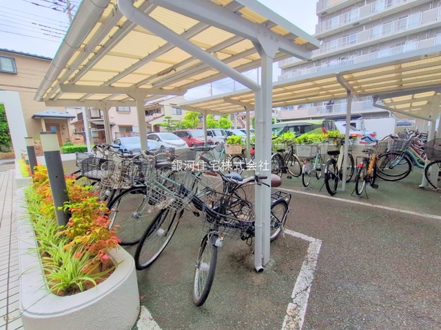 G00375821 埼玉県蕨市南町４丁目 中古マンション 3180万円 専有面積83.20m² (約25.16坪) 間取り４ＬＤＫ 所在階1階 築年月1987年02月(築38年)【外観6】
