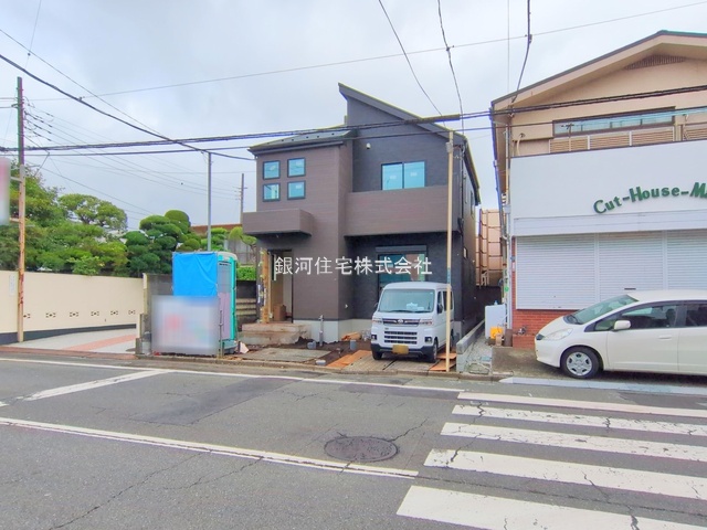 平岡町