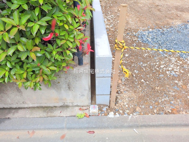 G00376742 埼玉県さいたま市南区根岸５丁目 新築一戸建て 6599万円 土地面積64.65m² (約19.55坪) 建物面積116.12m² (約35.12坪) 間取り４ＬＤＫ 築年月2025年09月【外観13】