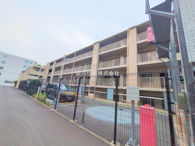 G00377185 神奈川県川崎市宮前区宮崎１丁目 中古マンション 7680万円 専有面積70.37m² (約21.28坪) 間取り３ＬＤＫ 所在階2階 築年月2014年07月(築10年)【外観8】
