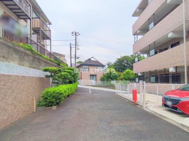 G00377187 神奈川県横浜市鶴見区岸谷３丁目 中古マンション 3180万円 専有面積55.97m² (約16.93坪) 間取り２ＬＤＫ 所在階4階 築年月1995年01月(築30年)【外観9】