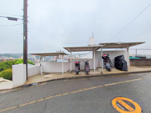G00377188 神奈川県横浜市港南区港南１丁目 中古マンション 3380万円 専有面積54.08m² (約16.35坪) 間取り２ＬＤＫ 所在階5階 築年月1987年08月(築37年)【外観11】