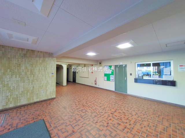 G00377190 神奈川県藤沢市羽鳥３丁目 中古マンション 2699万円 専有面積61.60m² (約18.63坪) 間取り３ＬＤＫ 所在階4階 築年月1983年02月(築42年)【外観11】