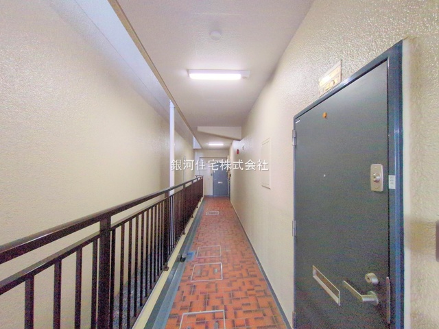 G00377190 神奈川県藤沢市羽鳥３丁目 中古マンション 2699万円 専有面積61.60m² (約18.63坪) 間取り３ＬＤＫ 所在階4階 築年月1983年02月(築42年)【外観13】