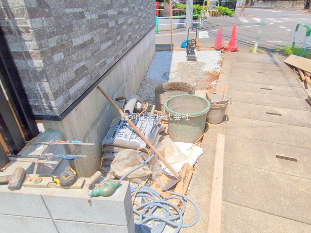 G00377719 埼玉県さいたま市浦和区本太５丁目 新築一戸建て 6980万円 土地面積80.24m² (約24.27坪) 建物面積125.73m² (約38.03坪) 間取り２ＳＬＤＫ 築年月2025年08月【外観14】