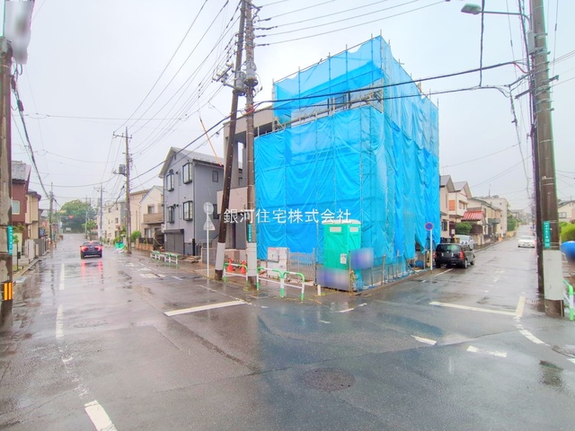 G00377720 埼玉県さいたま市浦和区本太５丁目 新築一戸建て 6580万円 土地面積76.13m² (約23.02坪) 建物面積113.59m² (約34.36坪) 間取り２ＳＬＤＫ 築年月2025年07月(築１年以内)【外観9】
