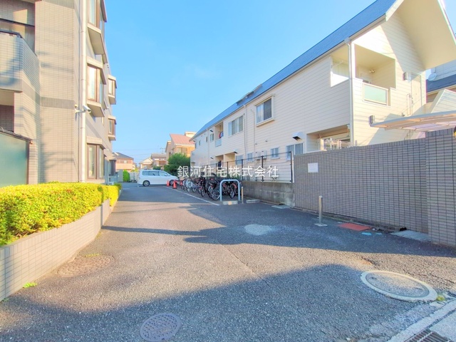 G00377989 埼玉県春日部市一ノ割２丁目 中古マンション 2290万円 専有面積69.13m² (約20.91坪) 間取り３ＬＤＫ 所在階5階 築年月1995年03月(築30年)【外観5】
