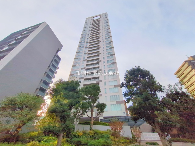 G00378001 神奈川県川崎市幸区中幸町３丁目 中古マンション 6280万円 専有面積41.37m² (約12.51坪) 間取り１ＬＤＫ 所在階3階 築年月2012年02月(築13年)【外観2】