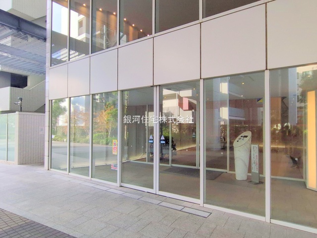 G00378001 神奈川県川崎市幸区中幸町３丁目 中古マンション 6280万円 専有面積41.37m² (約12.51坪) 間取り１ＬＤＫ 所在階3階 築年月2012年02月(築13年)【外観3】
