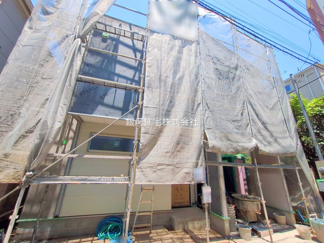 G00378199 東京都荒川区西日暮里１丁目 新築一戸建て 6580万円 土地面積71.08m² (約21.50坪) 建物面積99.95m² (約30.23坪) 間取り３ＳＬＤＫ 築年月2025年08月【外観17】